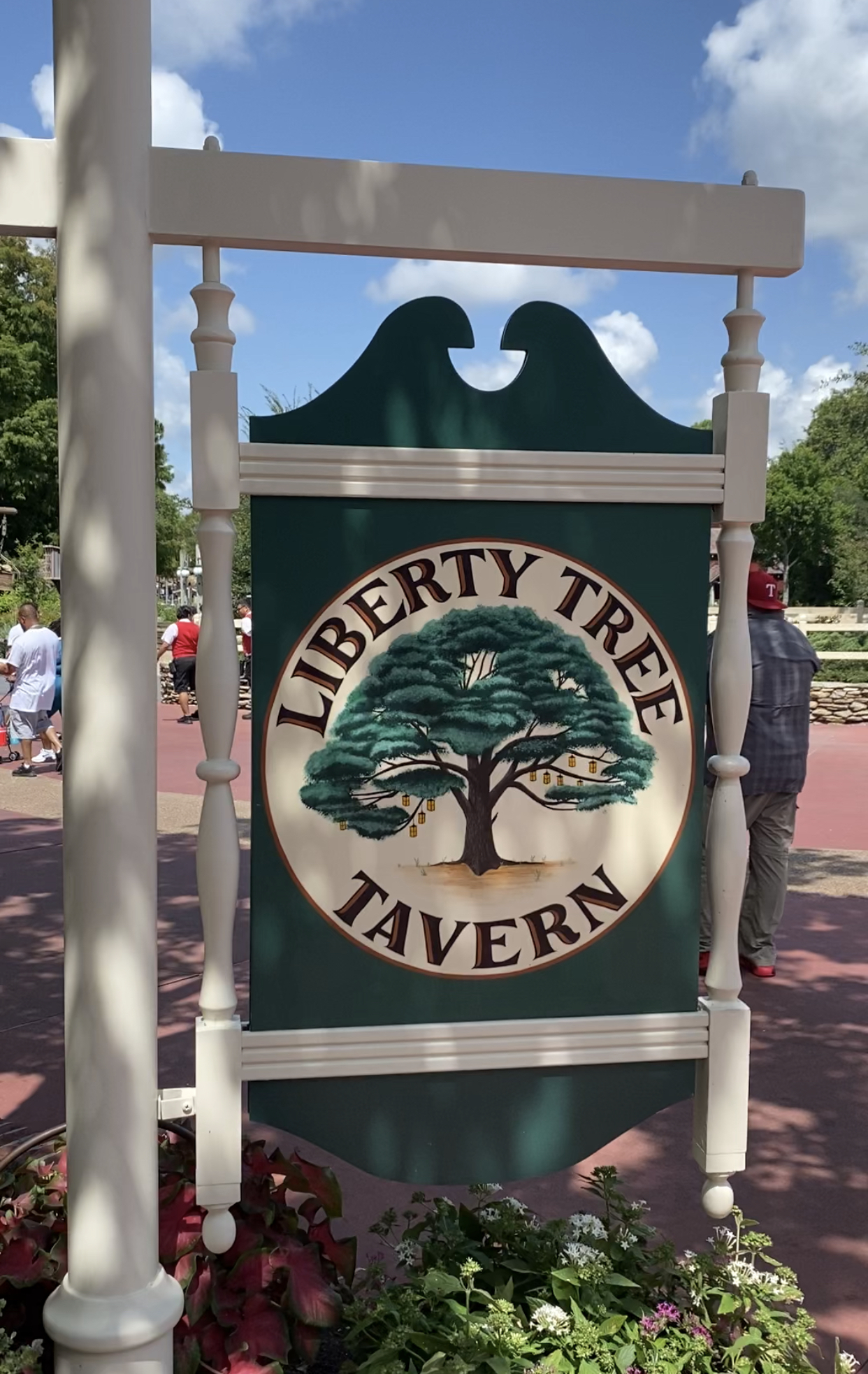 Magic Kingdom's Liberty Tree Tavern