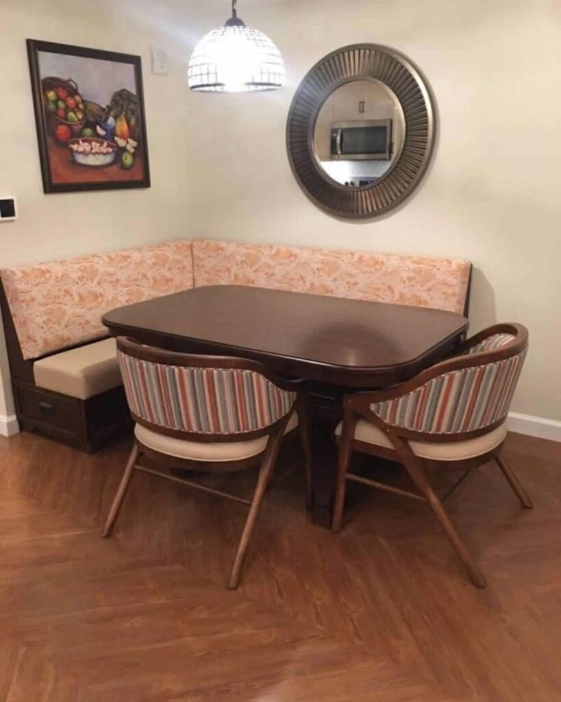 Disney's Riviera Resort 1 bedroom villa Dining Table